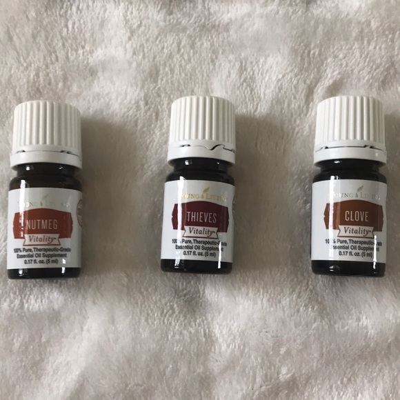 Essential oils - Picture 3 of 3